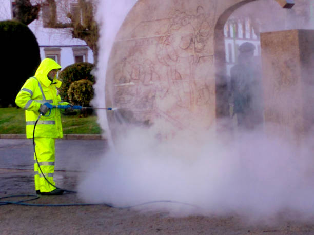 Best Commercial Pressure Washing  in Elmwood, LA